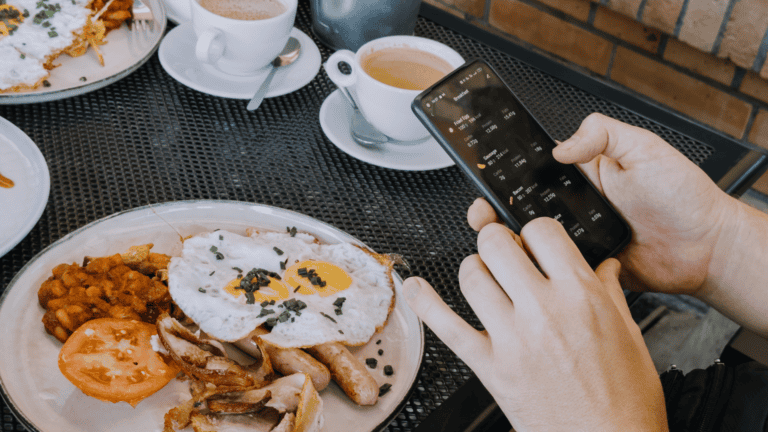 How Food Order Affects Blood Sugar: Protein, Veg & Carbs