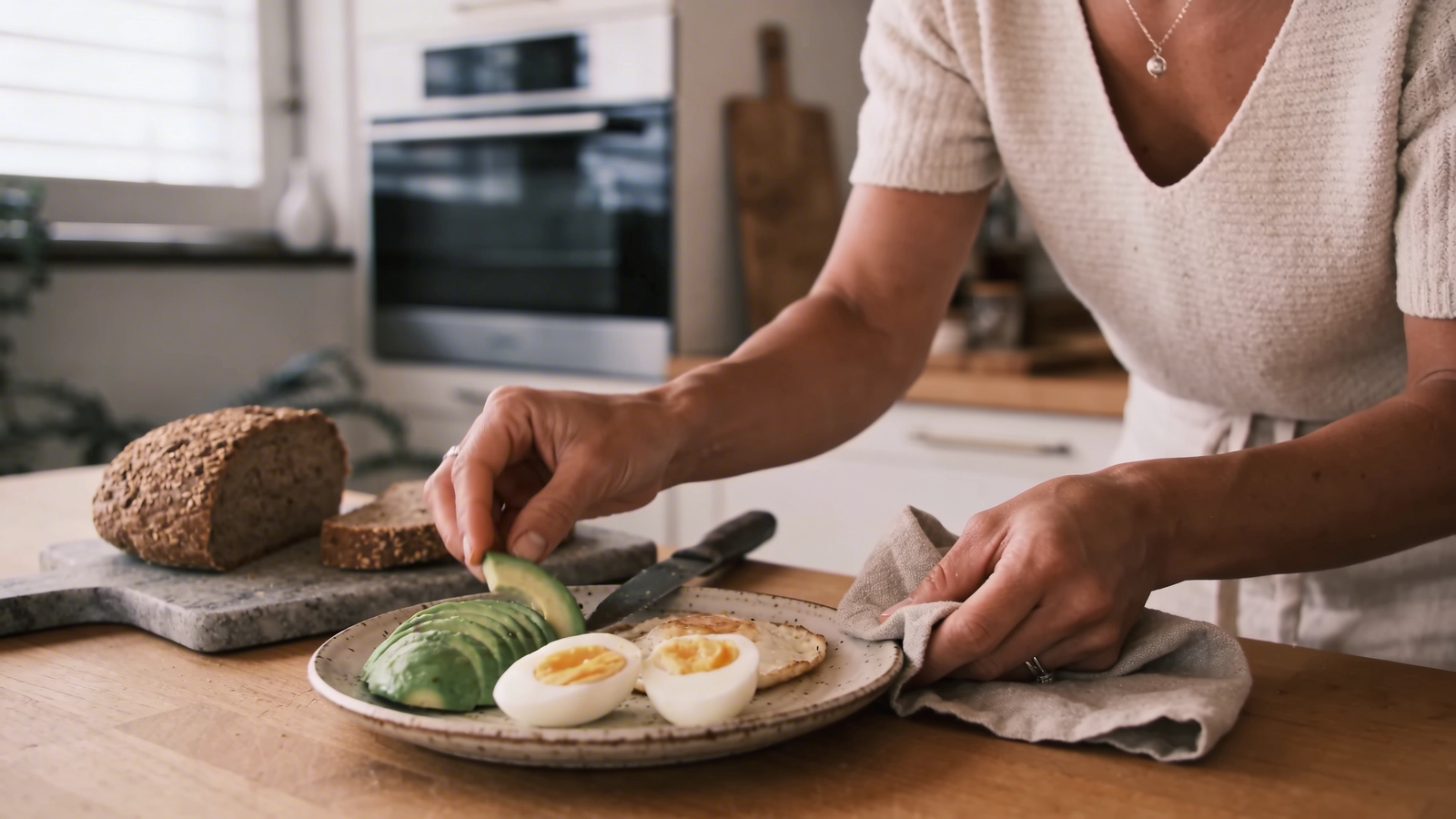 Woman reviewing metabolic syndrome health markers — metabolic syndrome in women