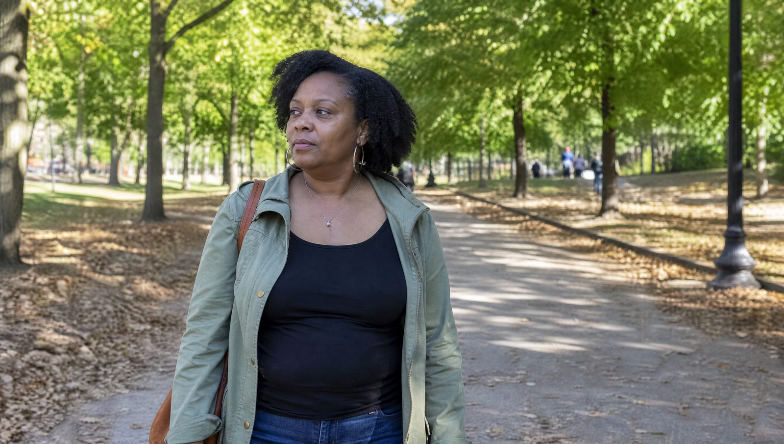 supporting leptin sensitivity with a calm walk after a meal in natural sunlight