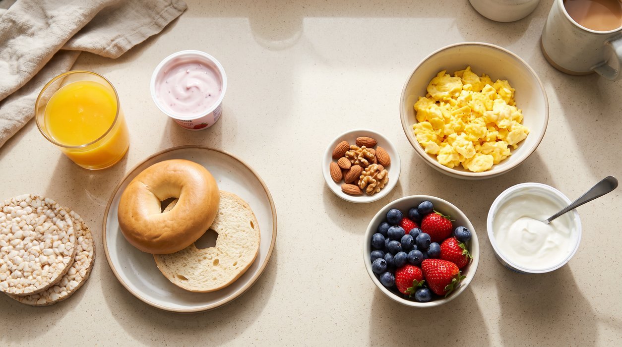 foods that spike blood sugar shown as common breakfast choices from above